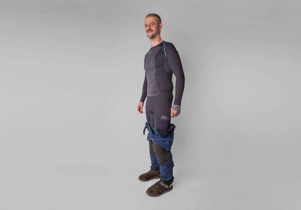 Adventure Spec  Core Long Sleeve Base Layer